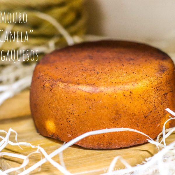 Queso Mouro "Café y Canela"