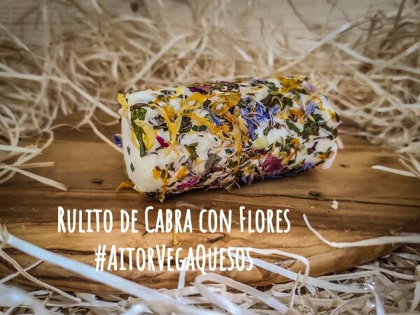 Queso Rulito de Cabra con Flores