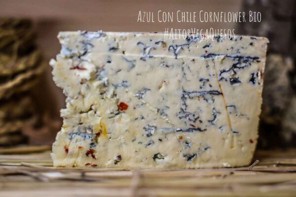 Queso Azul Con Chile Cornflower Bio