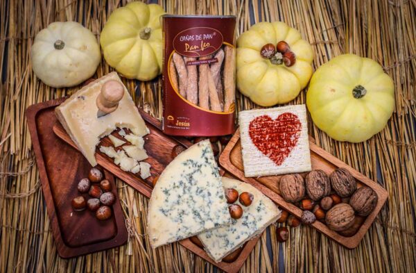 Comparte Amor y Amistad pack quesos san valentin