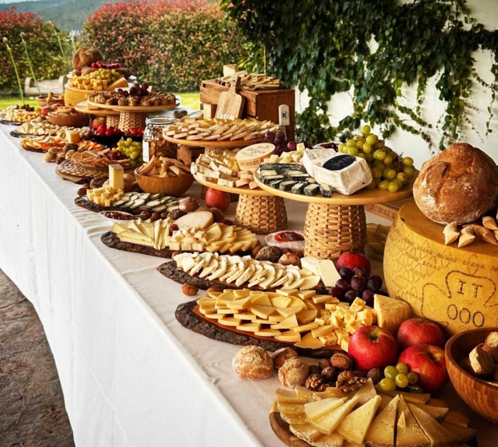 Mesa de quesos para bodas